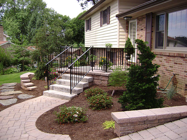 custom walkway design & paving from Paccione Landscape Design Services