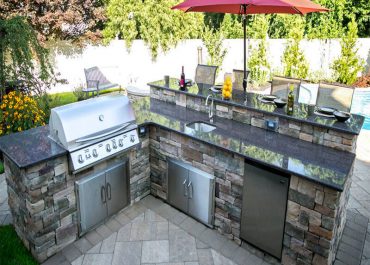 outdoor kitchen design by Paccione & Sons