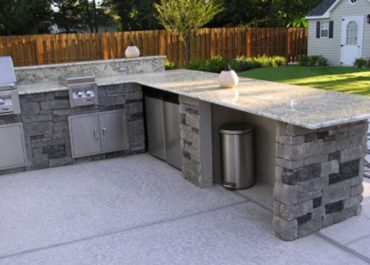 outdoor kitchens by Paccione & Sons